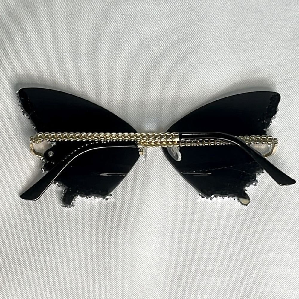 BLACK BUTTERFLY SUNGLASSES ✨✨✨ - Picture 3 of 7